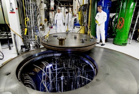 Halden research reactor - 460 (IFE)